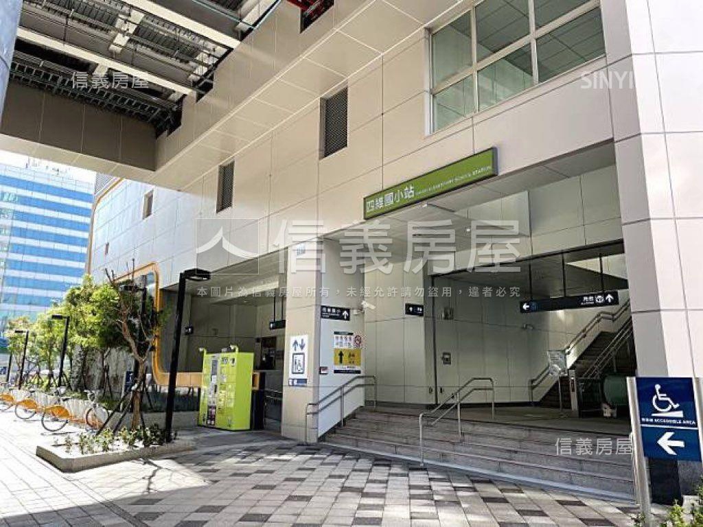 整層住家四房平車面公園房屋室內格局與周邊環境