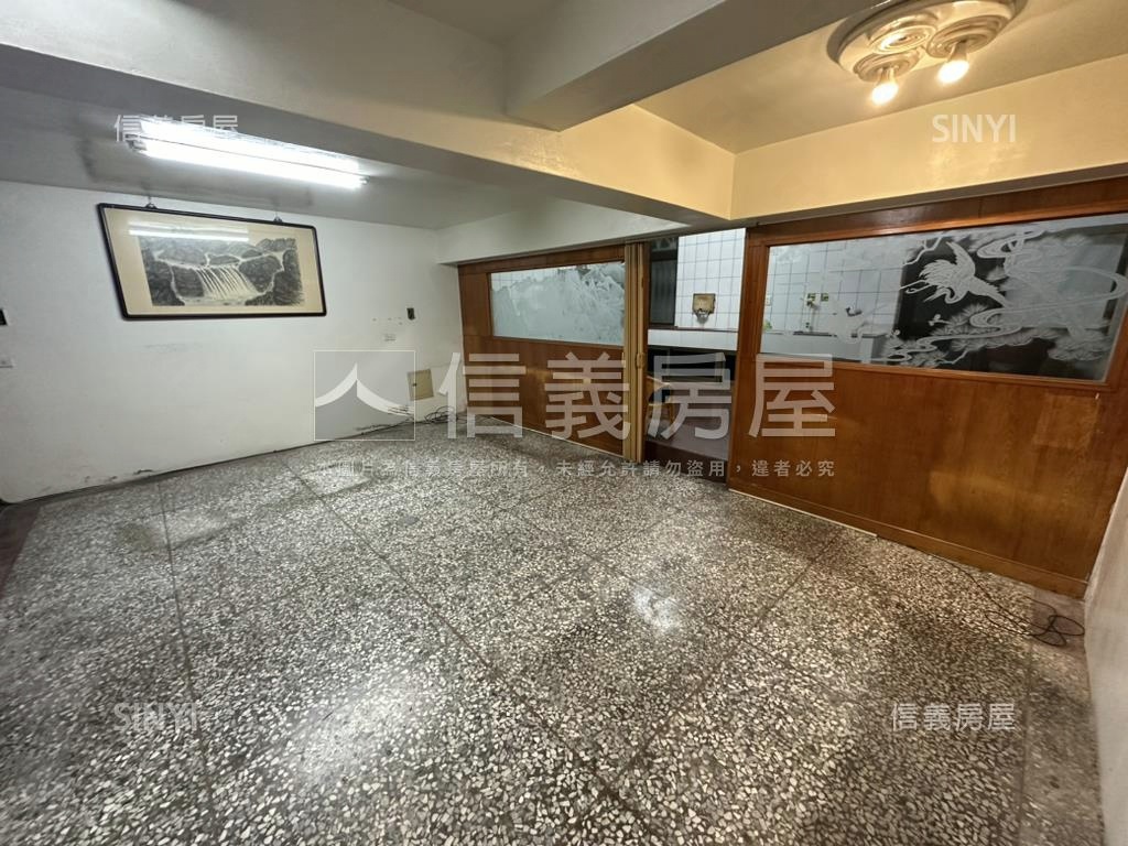 彰北大面寬邊間透天房屋室內格局與周邊環境