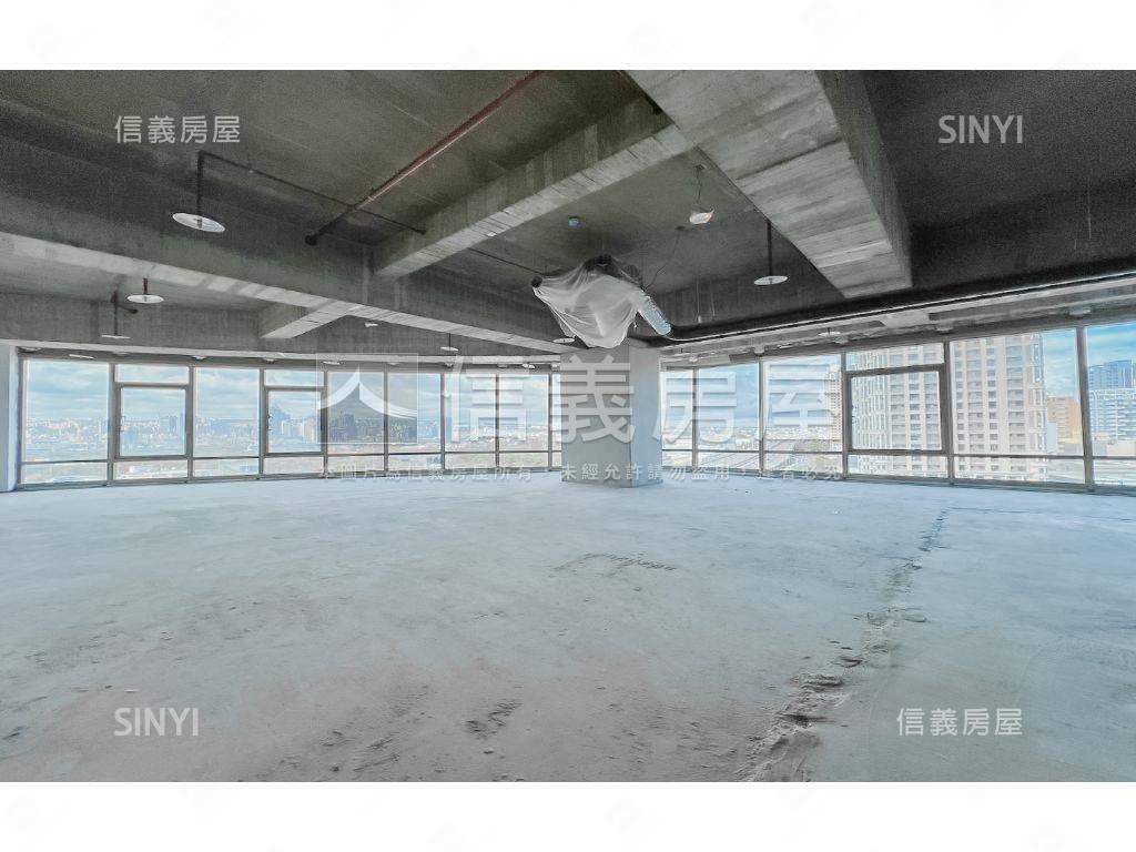 ＴＯＰ１角間頂級商辦房屋室內格局與周邊環境