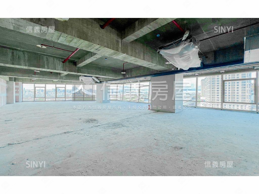 ＴＯＰ１角間頂級商辦房屋室內格局與周邊環境