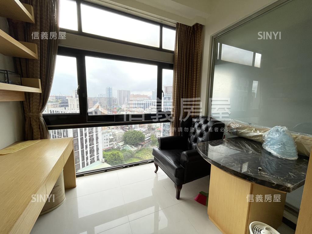 遠雄首席後棟高樓房屋室內格局與周邊環境