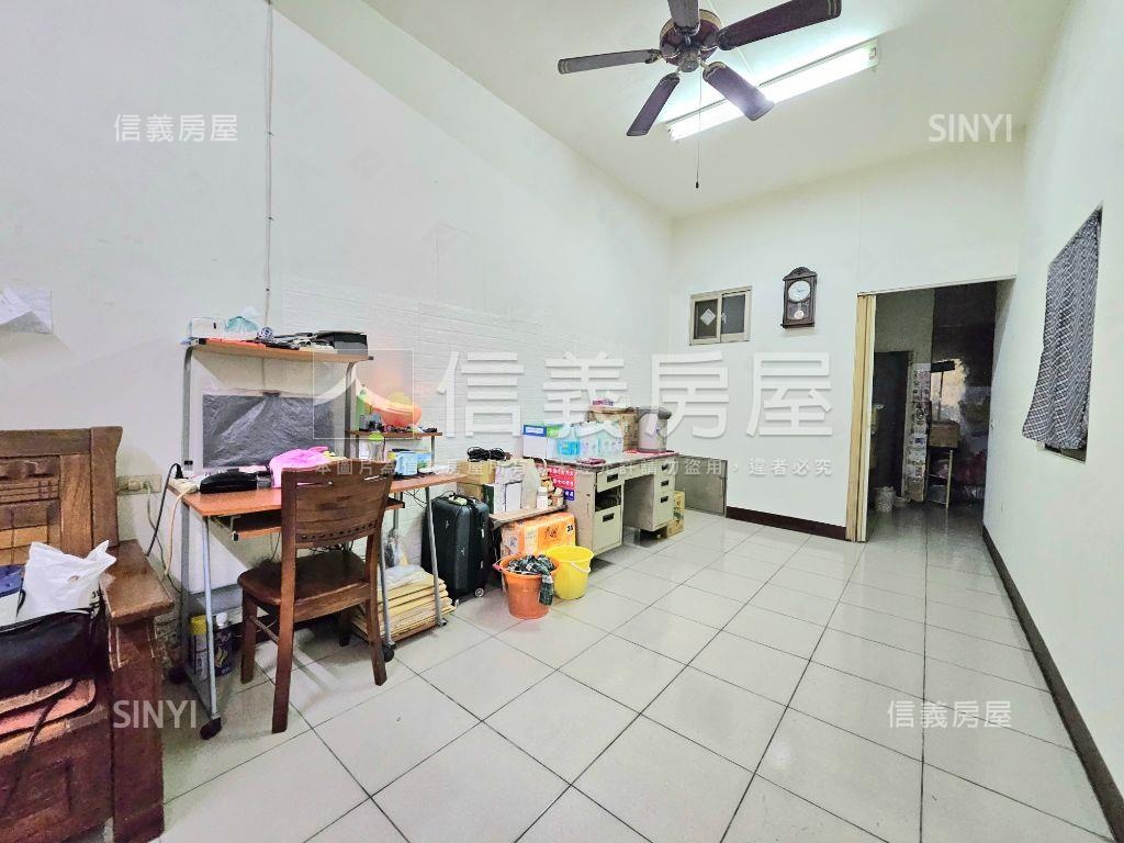 大里｜約３０坪大地坪透天房屋室內格局與周邊環境