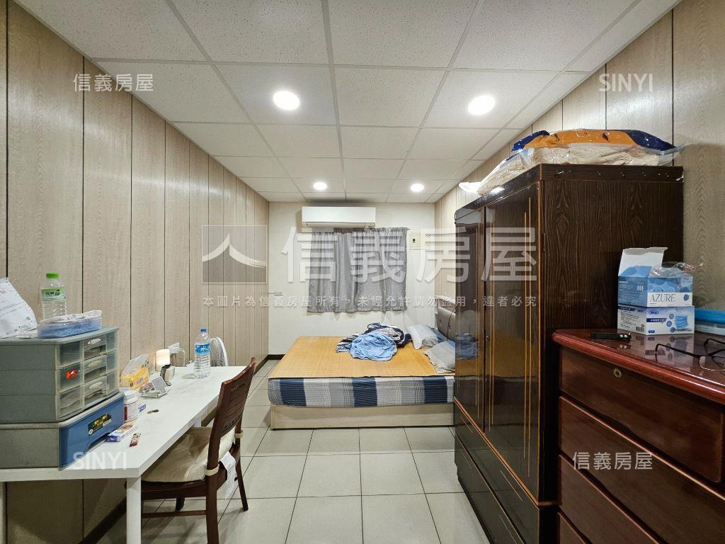 大里｜約３０坪大地坪透天房屋室內格局與周邊環境