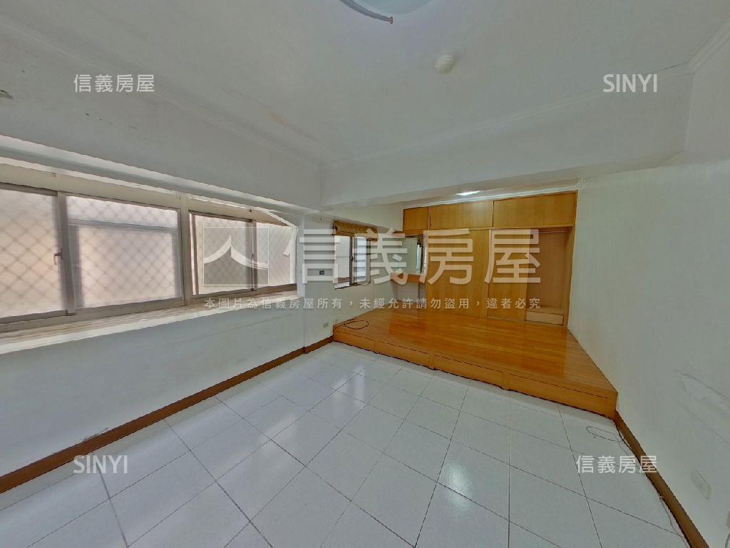 近捷運春天首席鬧中取靜房屋室內格局與周邊環境