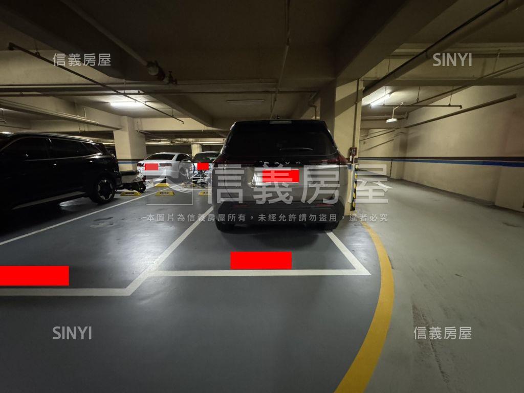 俗！三房平車先看這間房屋室內格局與周邊環境