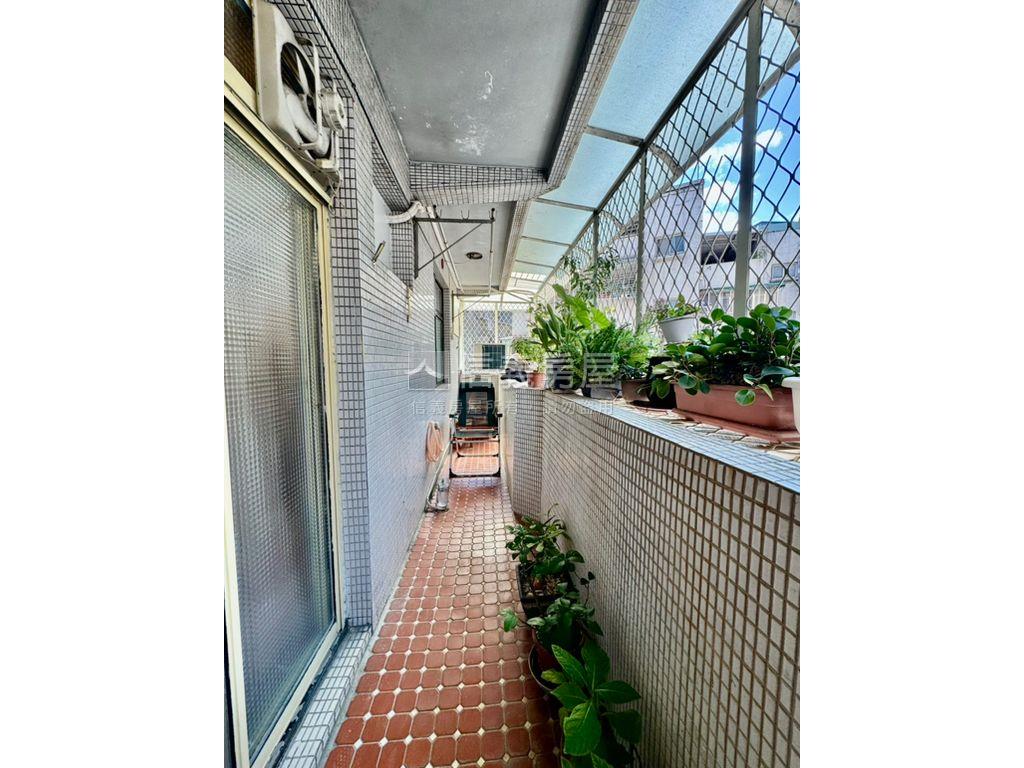 港墘江南邊間三房房屋室內格局與周邊環境