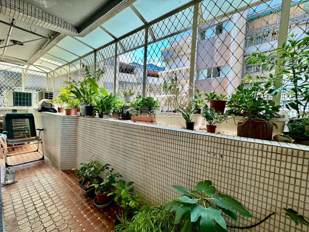港墘江南邊間三房房屋室內格局與周邊環境
