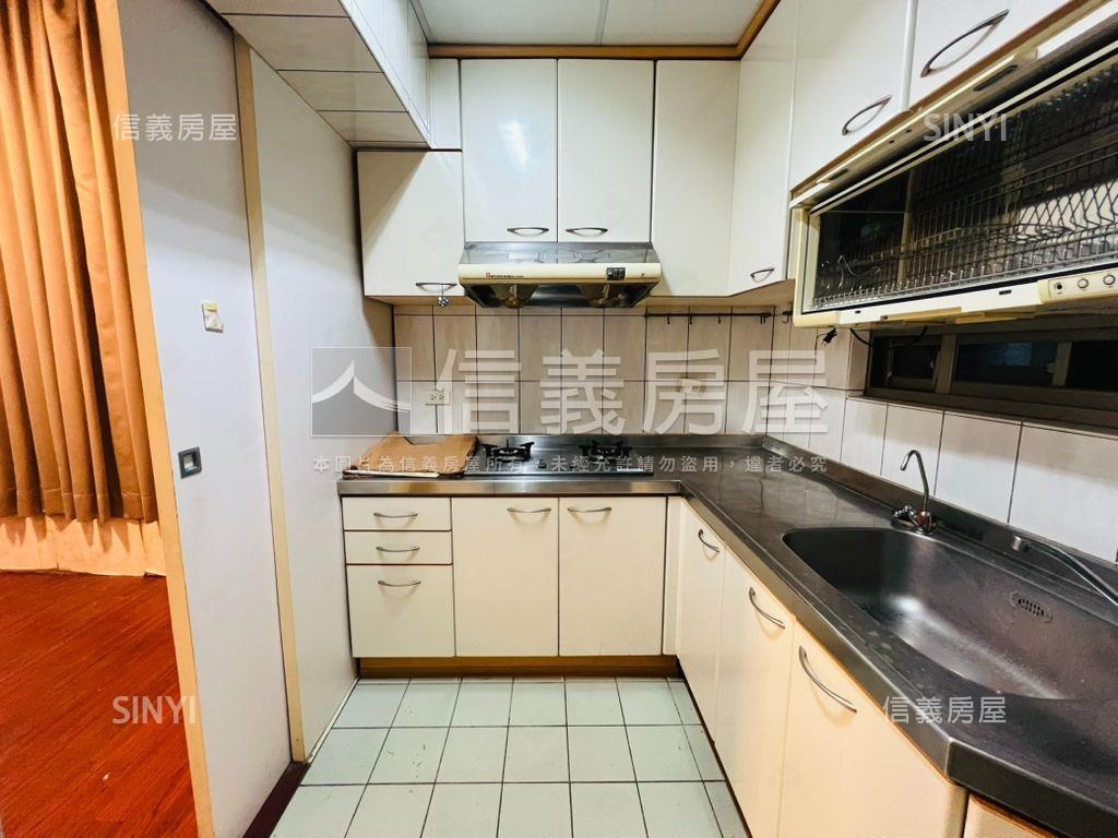 新！芝山捷運旁金店辦房屋室內格局與周邊環境