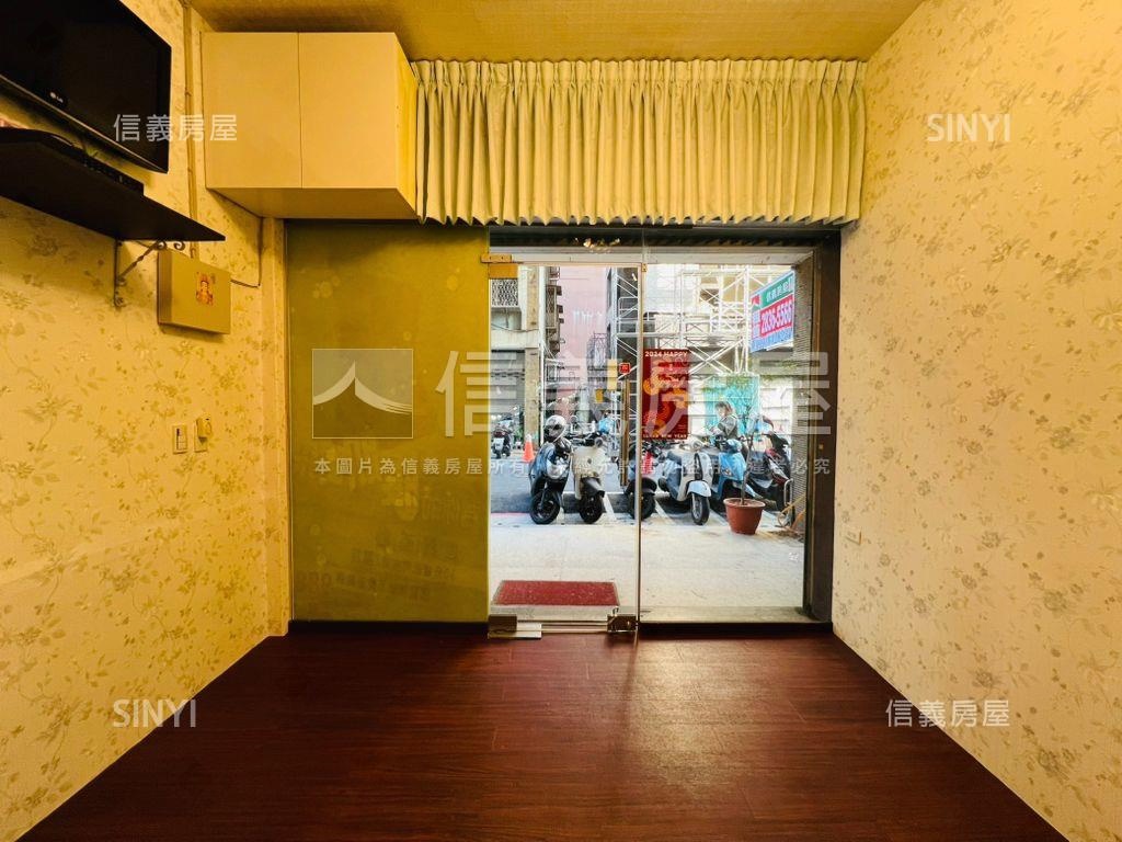 新！芝山捷運旁金店辦房屋室內格局與周邊環境