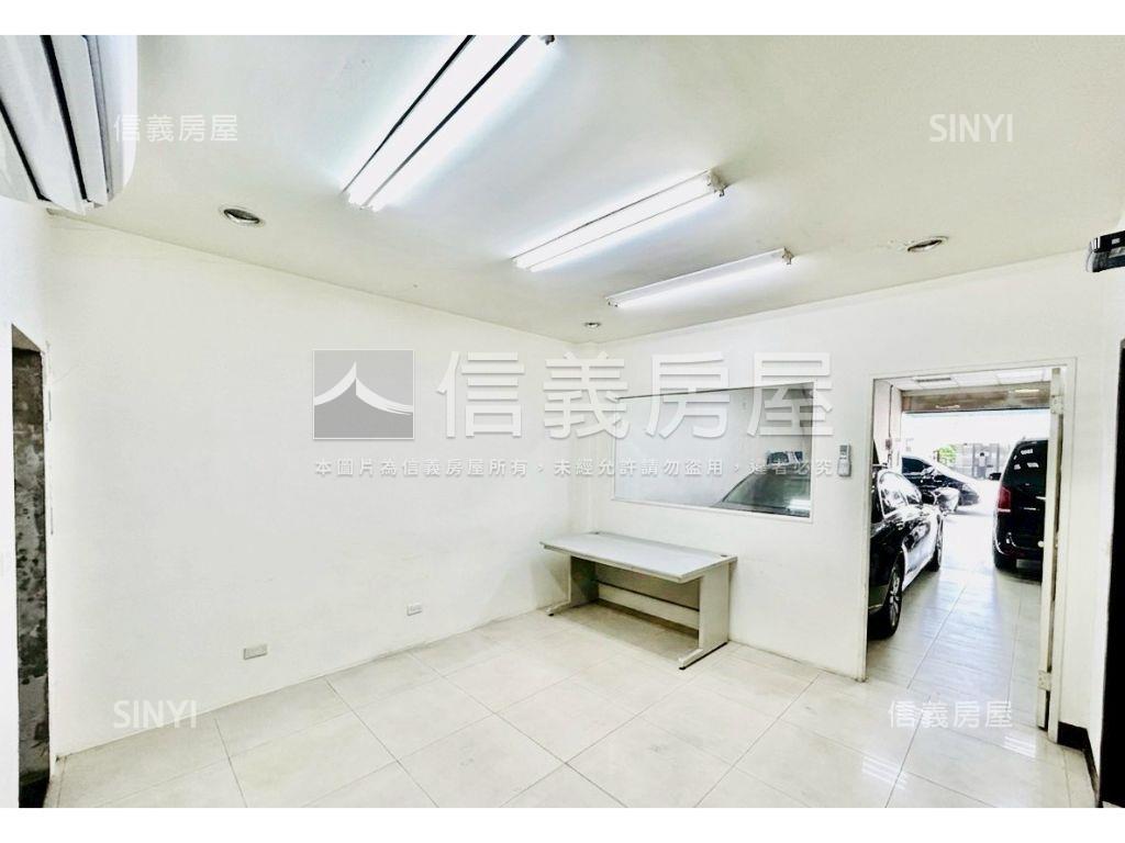 南京三民五米寬潛力店面房屋室內格局與周邊環境