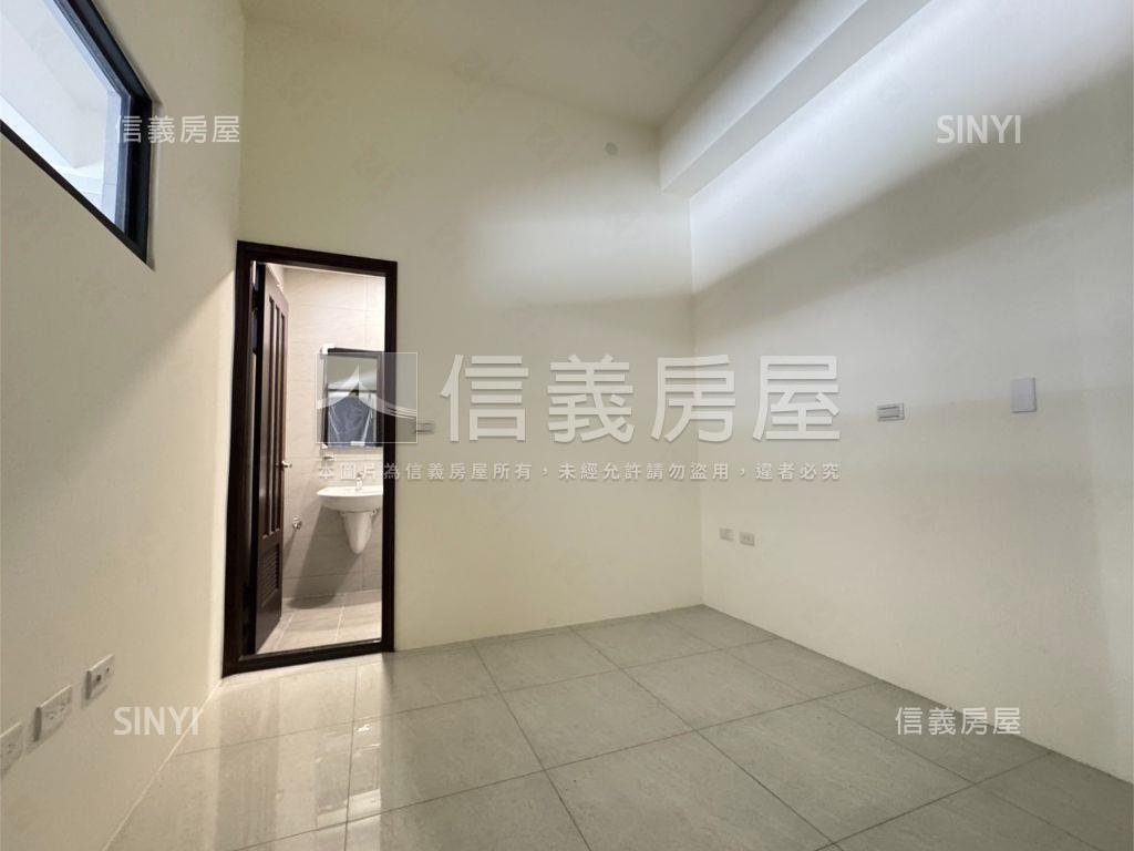 千鼎苑孝親併排雙車墅房屋室內格局與周邊環境