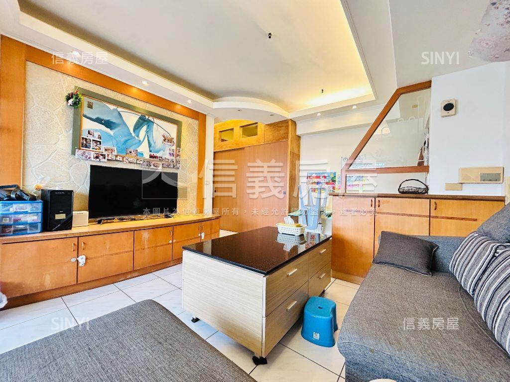 近關渡捷運站３房車位房屋室內格局與周邊環境