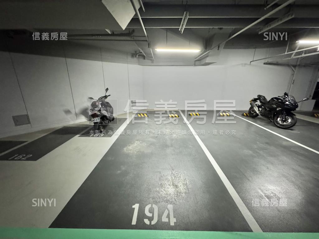 長群享享獨立大車位房屋室內格局與周邊環境