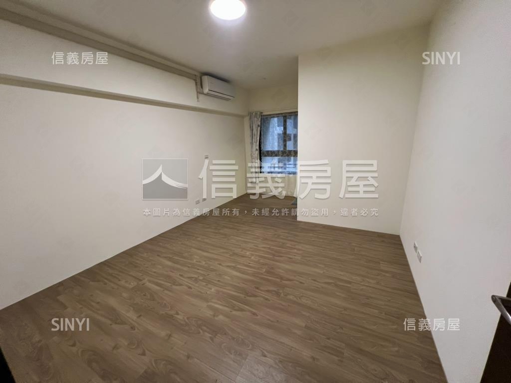 誠售超讚三房平面車位房屋室內格局與周邊環境
