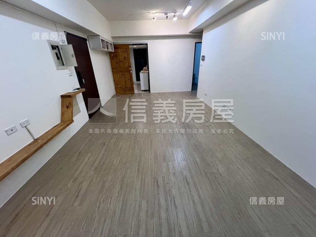 誠售超讚三房平面車位房屋室內格局與周邊環境