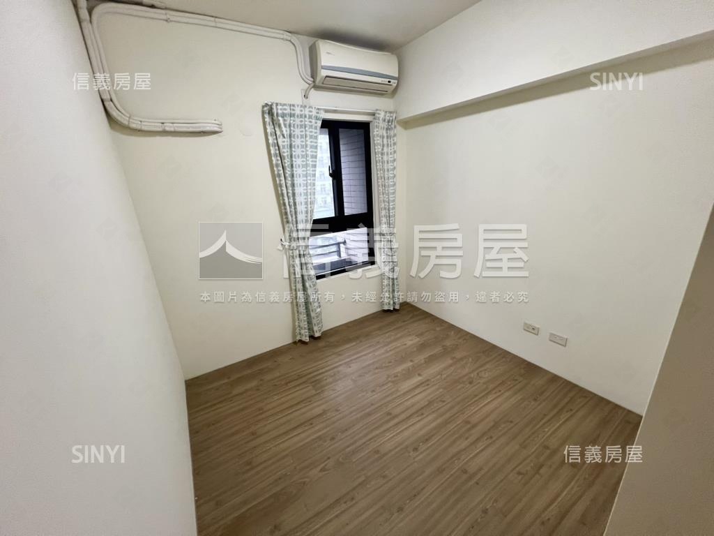 誠售超讚三房平面車位房屋室內格局與周邊環境