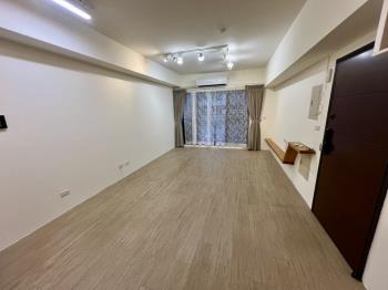 誠售超讚三房平面車位