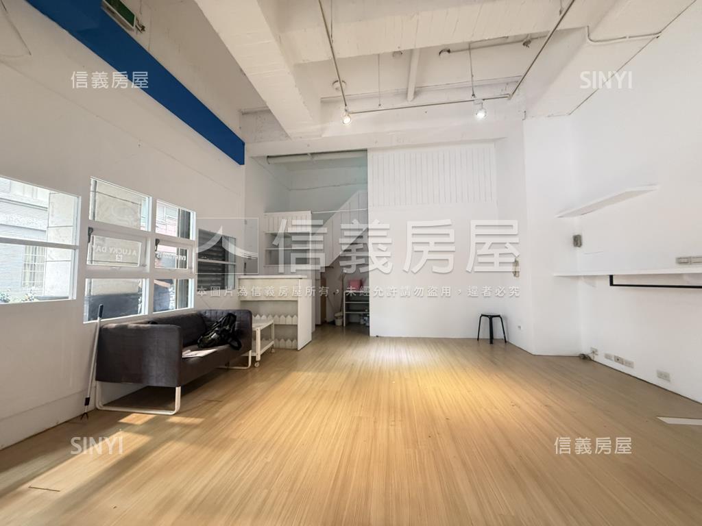 英明街三角窗金店房屋室內格局與周邊環境