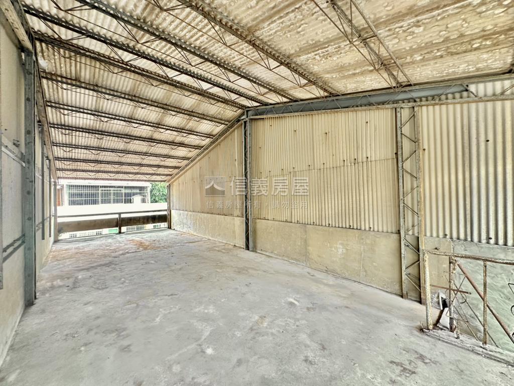 近成大醫院小資透天房屋室內格局與周邊環境
