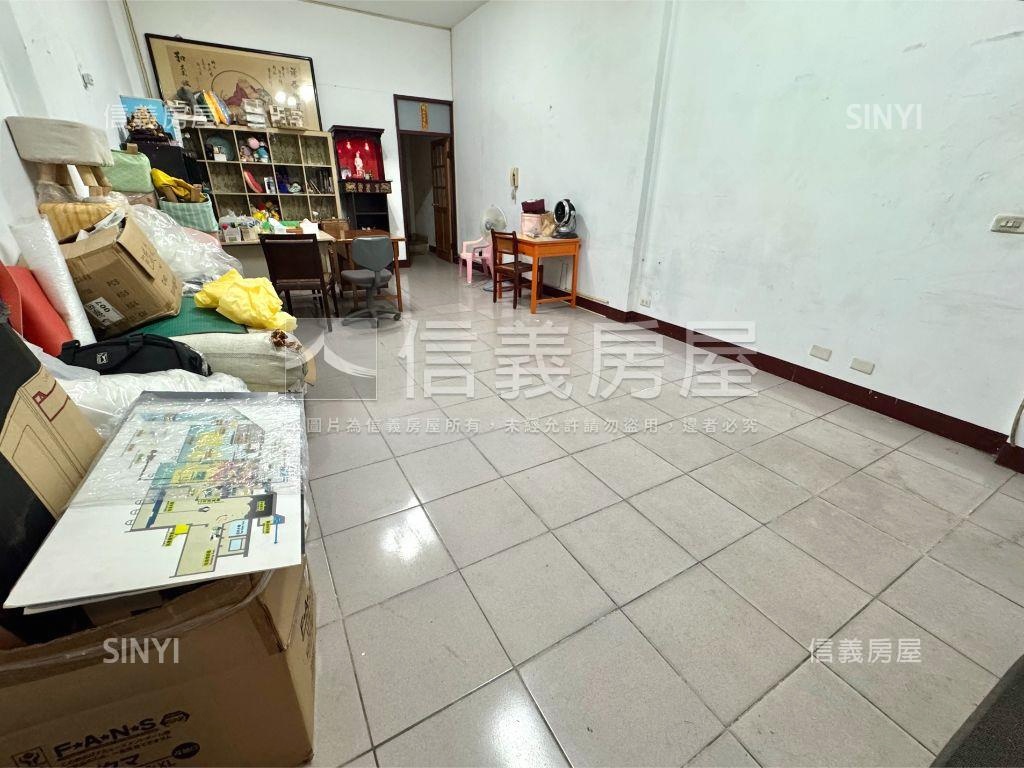 店長推～捷運昌平臨路透天房屋室內格局與周邊環境