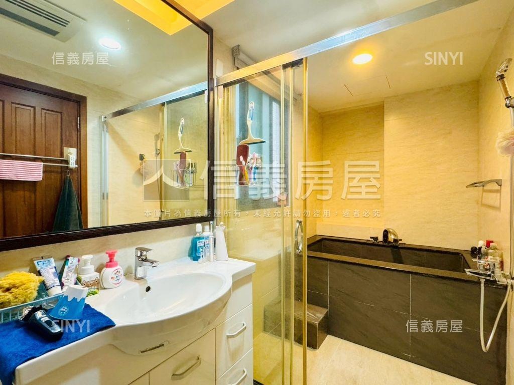 史博館臨路美裝大車墅房屋室內格局與周邊環境