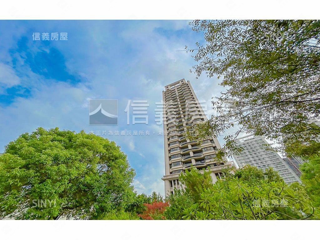 中港層峰三房平車附露臺房屋室內格局與周邊環境
