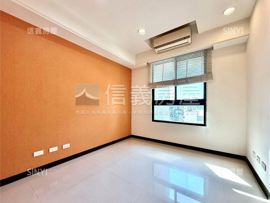 １１期日出登陽大三房平車房屋室內格局與周邊環境