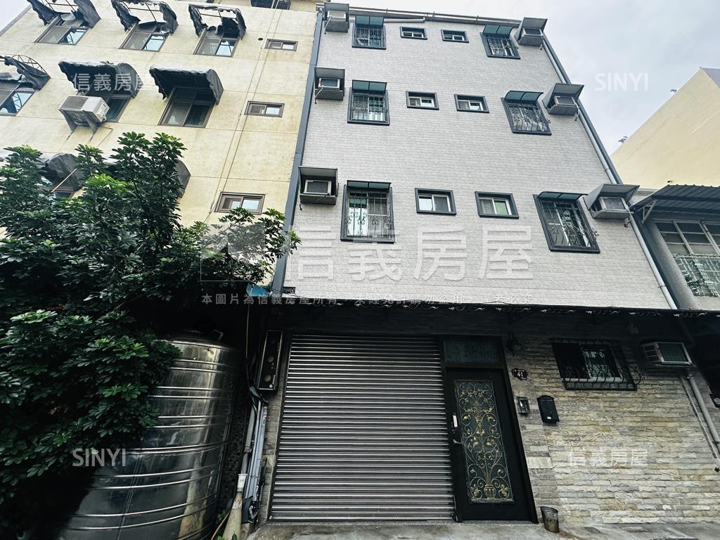 幸福川旁面寬收租美透天房屋室內格局與周邊環境