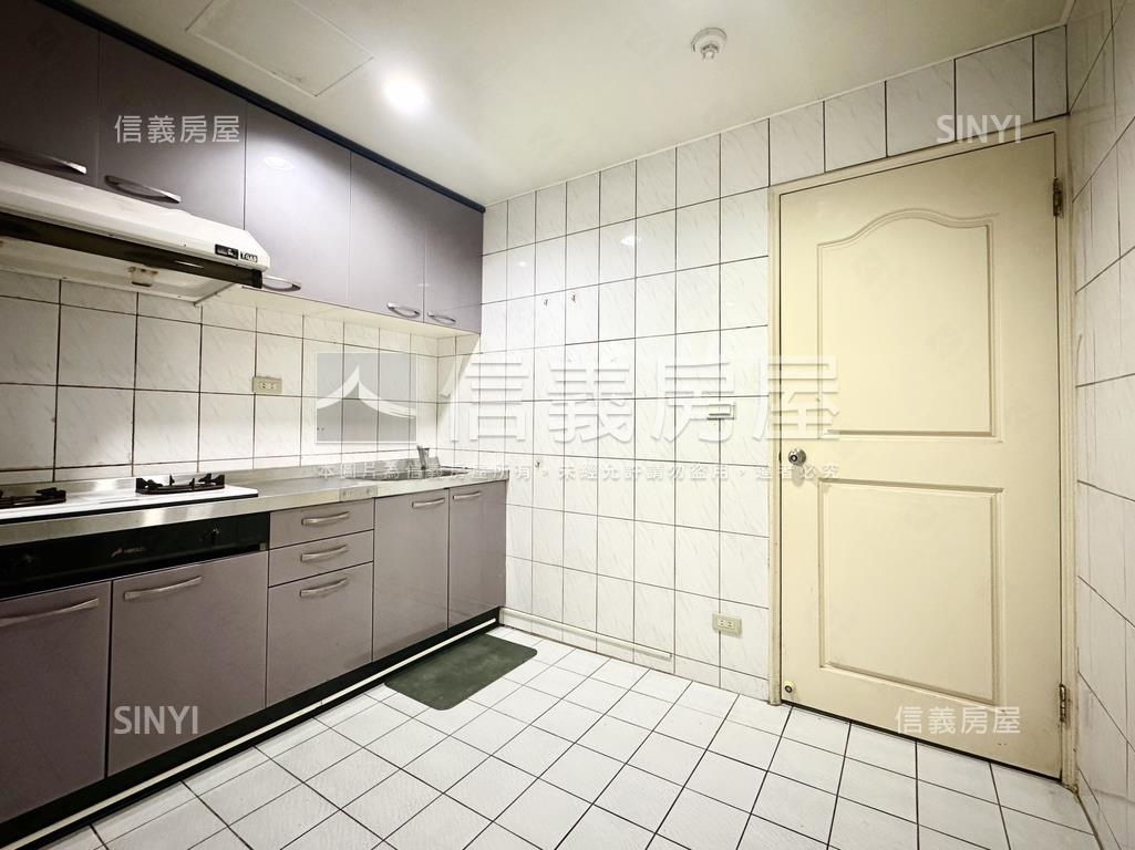 公園我家電梯四房房屋室內格局與周邊環境