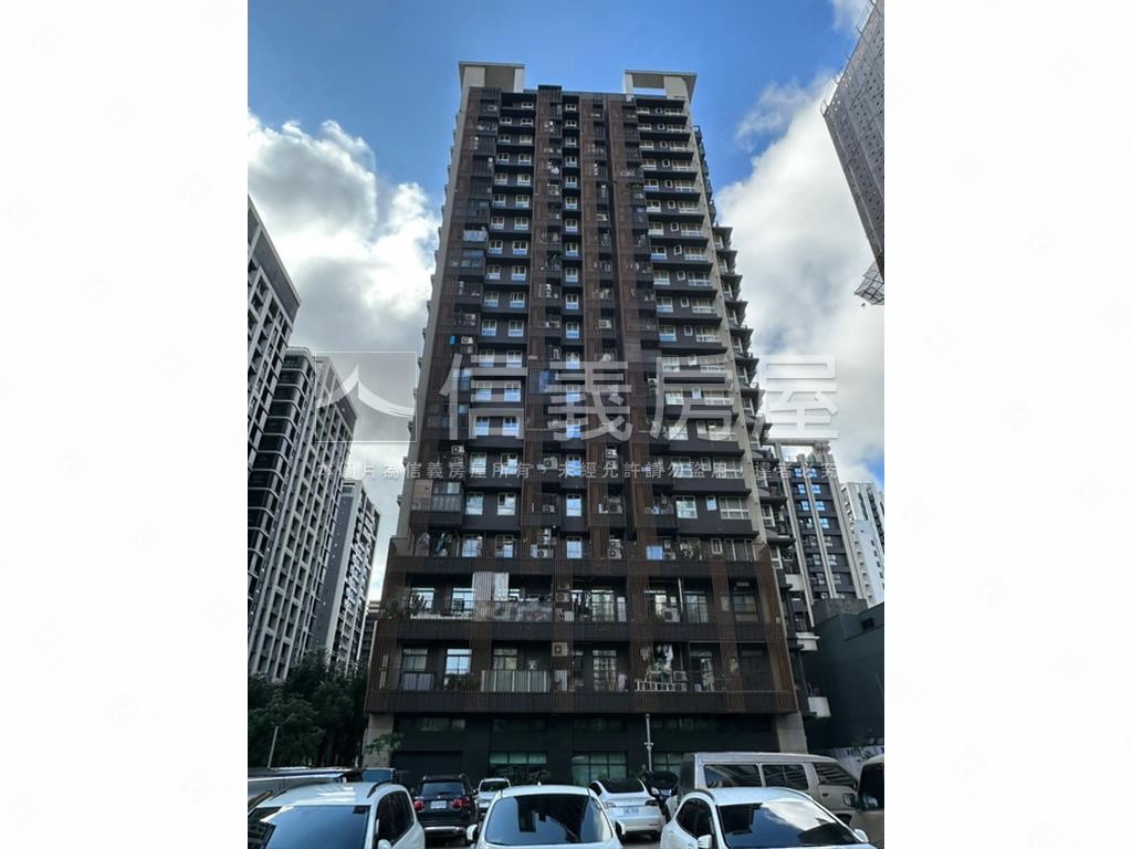 江翠ＯＮＥ採光裝潢二房房屋室內格局與周邊環境