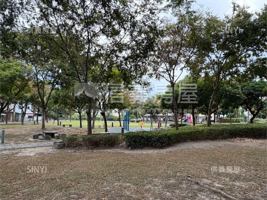 大毅讚幸福雙平車位帝王戶房屋室內格局與周邊環境