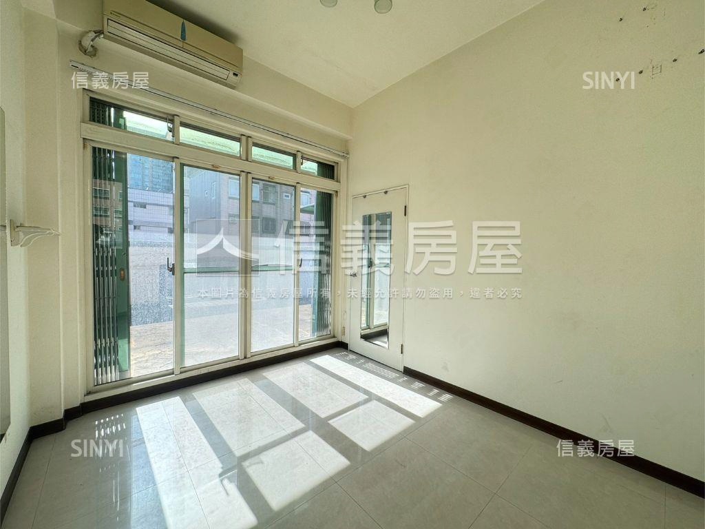 專任！上安路朝南整棟透店房屋室內格局與周邊環境