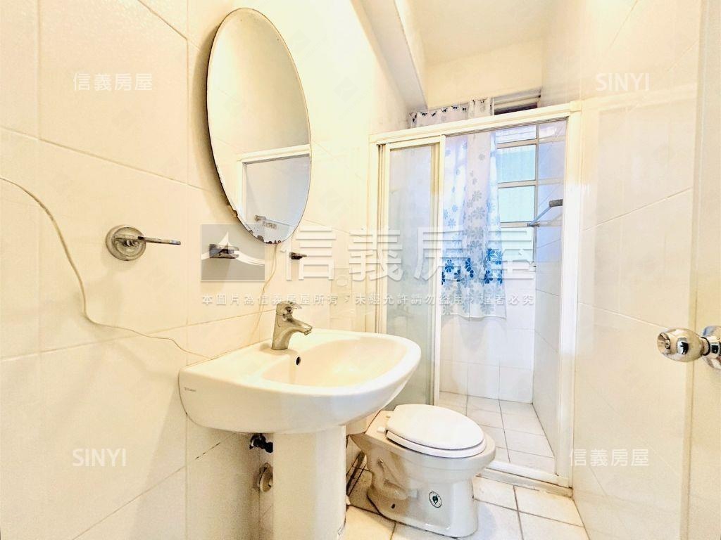 專任！上安路朝南整棟透店房屋室內格局與周邊環境