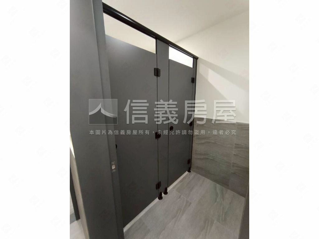 忠孝９８高樓美景純辦房屋室內格局與周邊環境