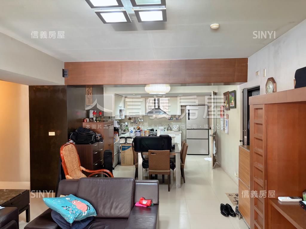 景美捷運管理獨棟電梯三房房屋室內格局與周邊環境