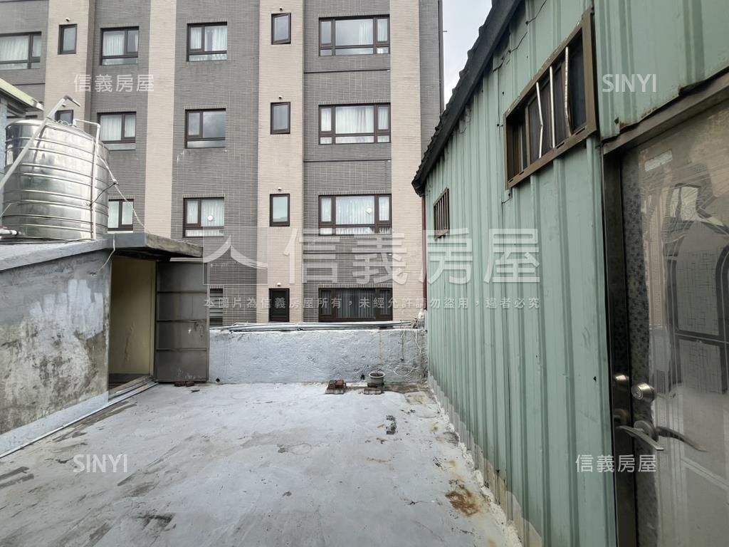 稀有面公園金三角窗透天房屋室內格局與周邊環境