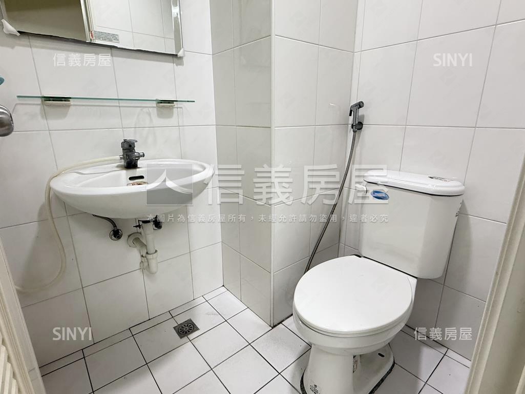 近捷運低總價成家三房房屋室內格局與周邊環境