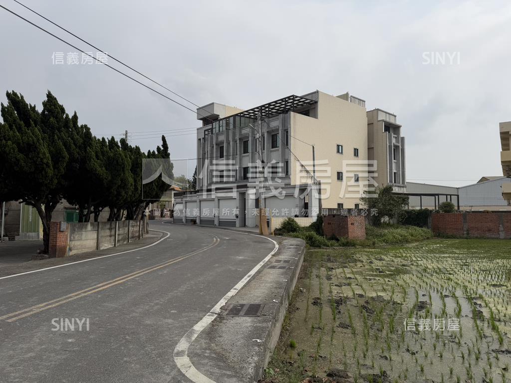 秀水臨路美墅房屋室內格局與周邊環境