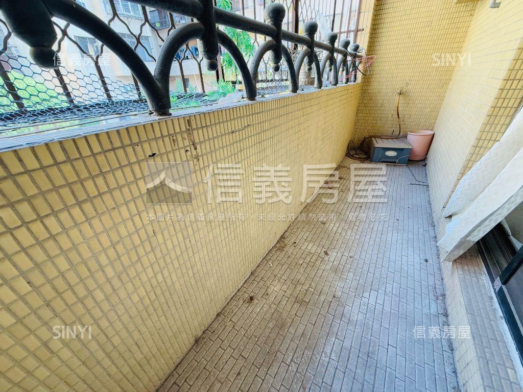 有花園✿社區型公寓二樓房屋室內格局與周邊環境