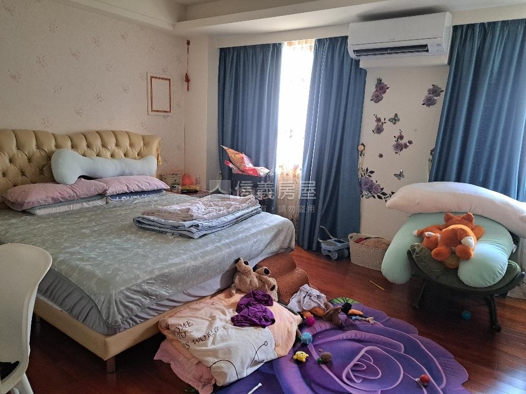新高學區時尚風臨路美墅房屋室內格局與周邊環境
