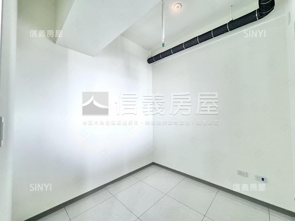 文心愛悅高樓朝北兩房平車房屋室內格局與周邊環境