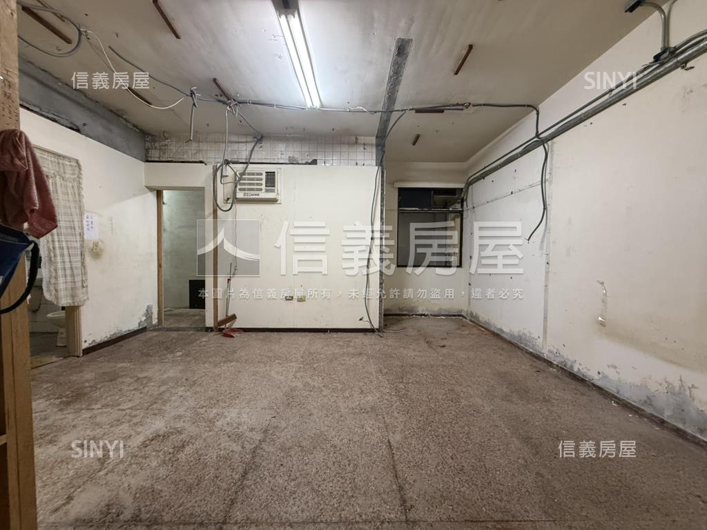 江翠仁化街面寬熱鬧金店面房屋室內格局與周邊環境