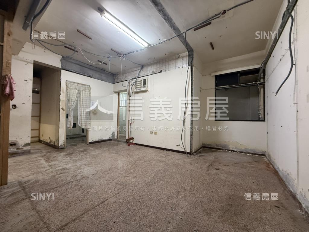 江翠仁化街面寬熱鬧金店面房屋室內格局與周邊環境