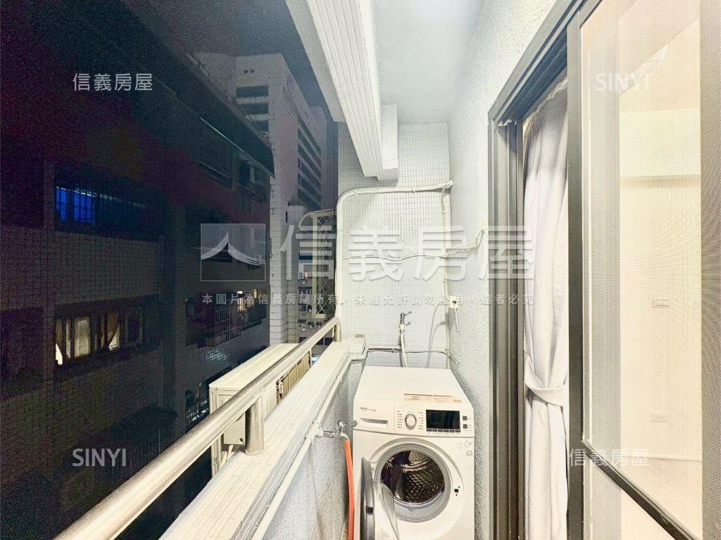 一中商圈美妝套房房屋室內格局與周邊環境
