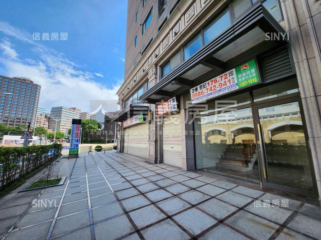 台茂對面金店面二樓房屋室內格局與周邊環境