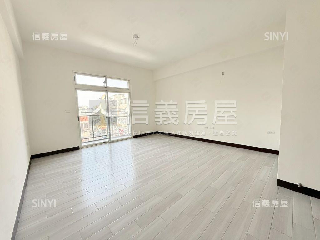 近Ａ２２捷運中壢夜市透天房屋室內格局與周邊環境