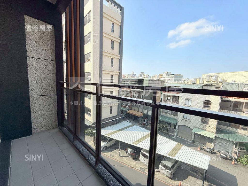 近Ａ２２捷運中壢夜市透天房屋室內格局與周邊環境