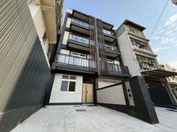 近Ａ２２捷運中壢夜市透天