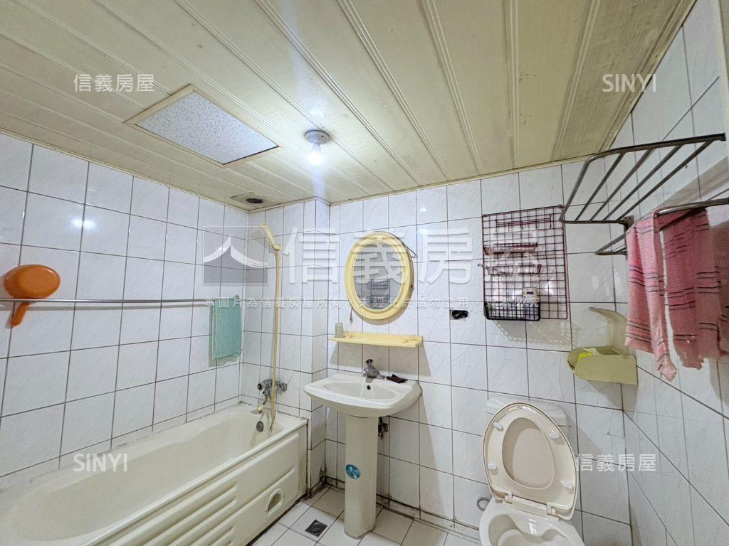 【專任】松天下三房車位房屋室內格局與周邊環境