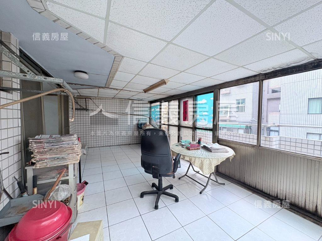 【專任】松天下三房車位房屋室內格局與周邊環境